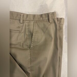 Dockers Men's Khaki Chinos straight 36 waist 29 long